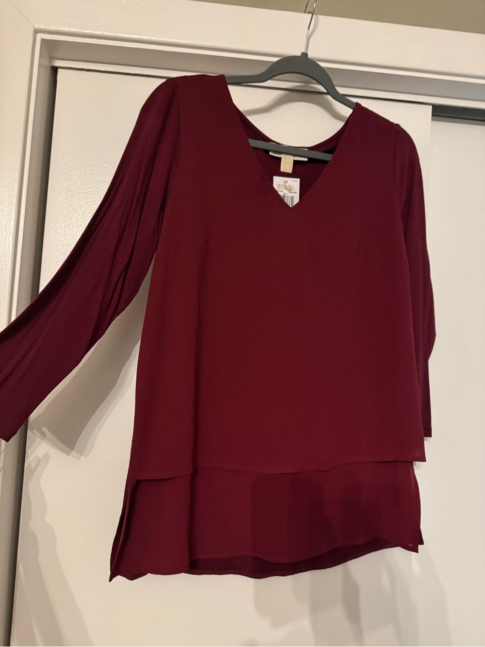 MICHAEL Michael Kors Burgundy Layered V-Neck Top